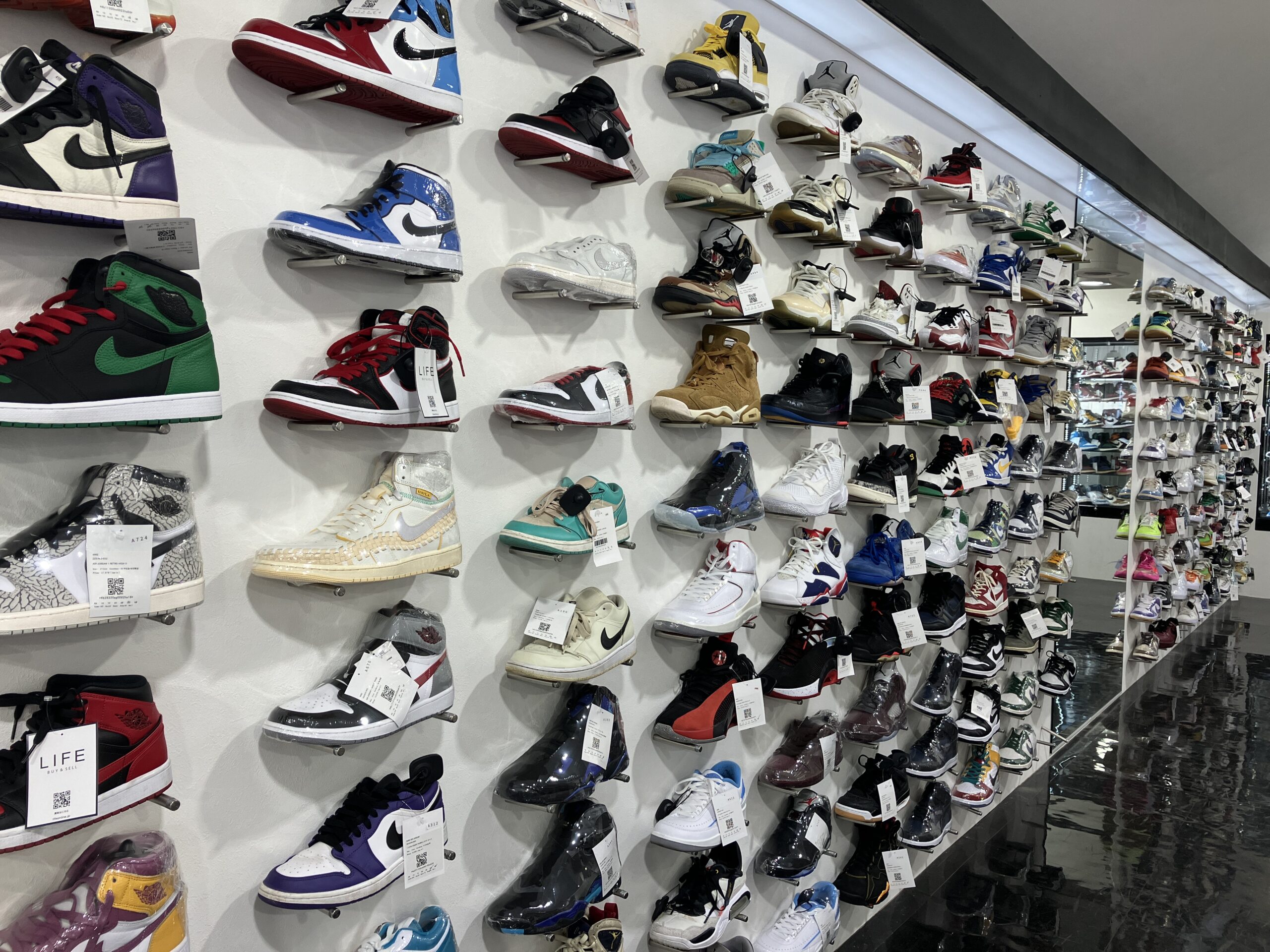 買取専門 LIFE仙台六丁の目店