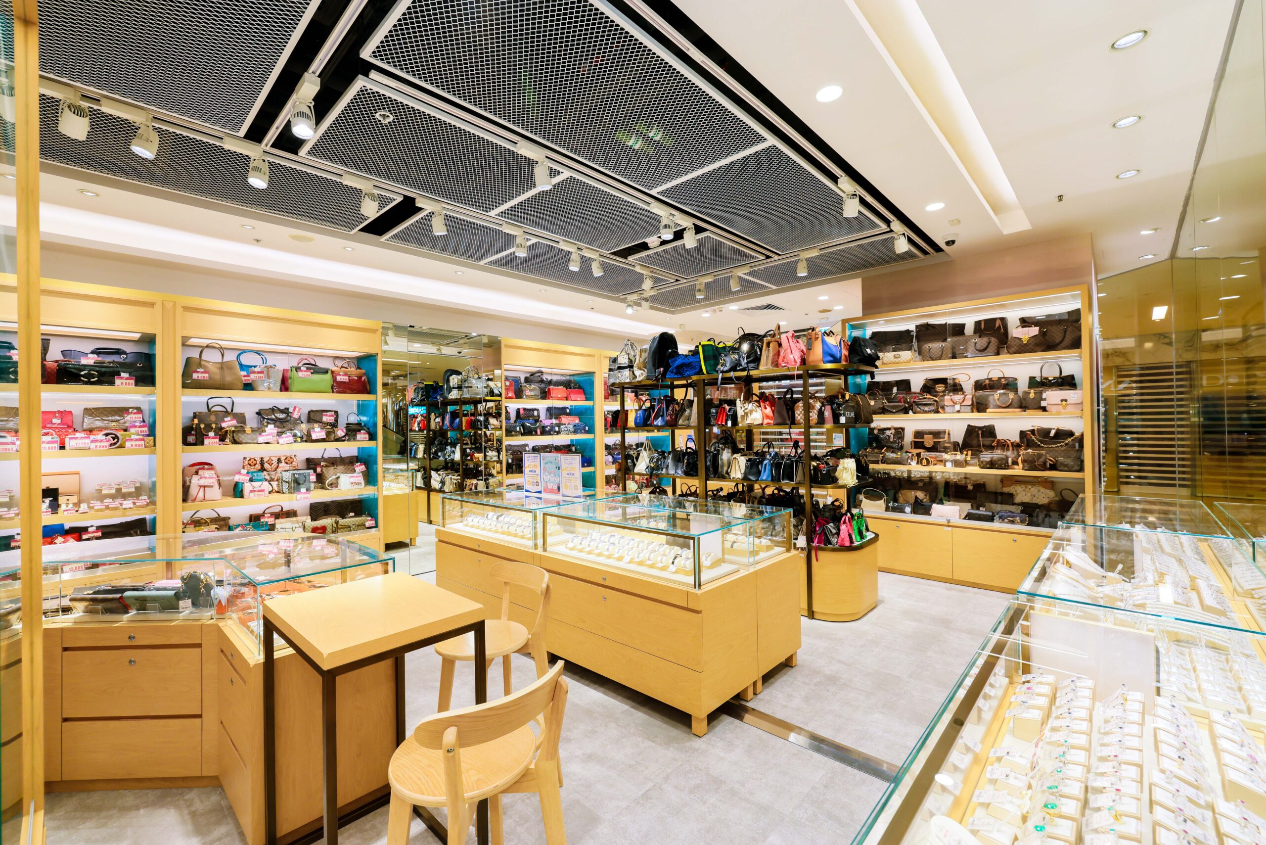 画像 ブランドオフ 太古城店