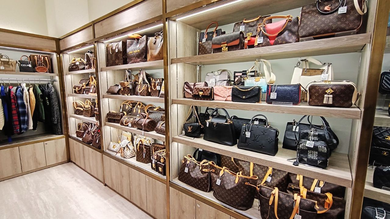 金沢フォーラス店